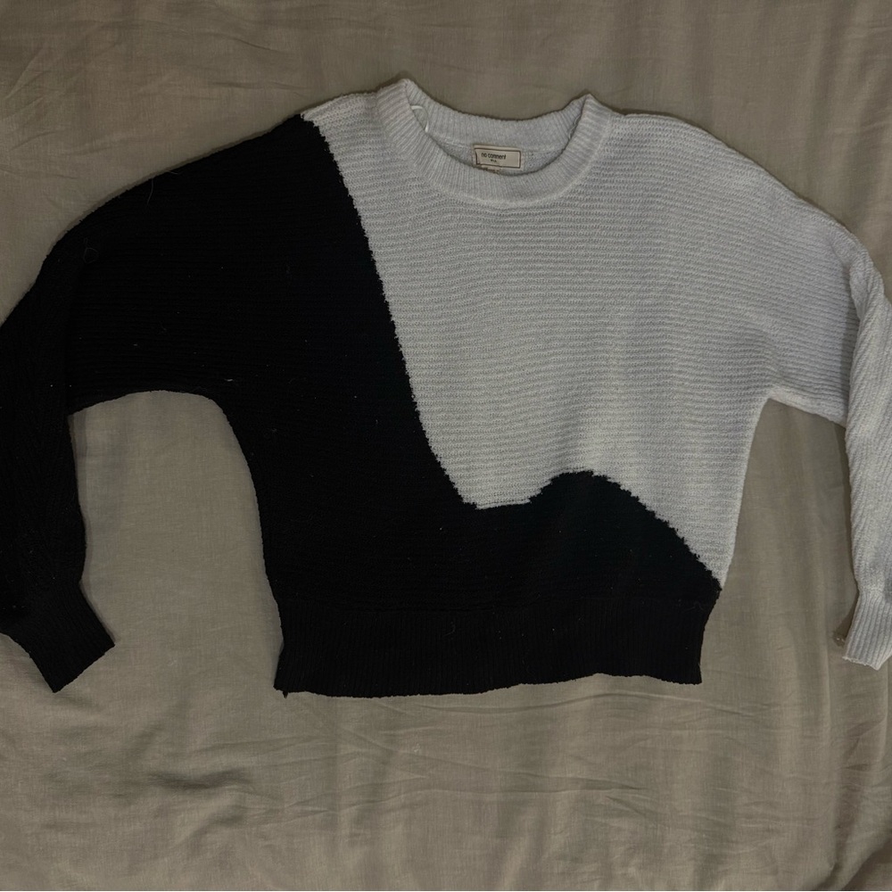 Black and White Women's Sweater